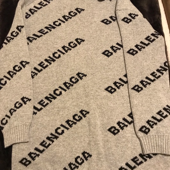 Balenciaga Sweaters - Brand new never worn Balenciaga Sweater